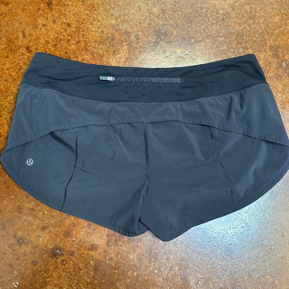 lululemon athletica Pants - Lululemon Speed up Shorts